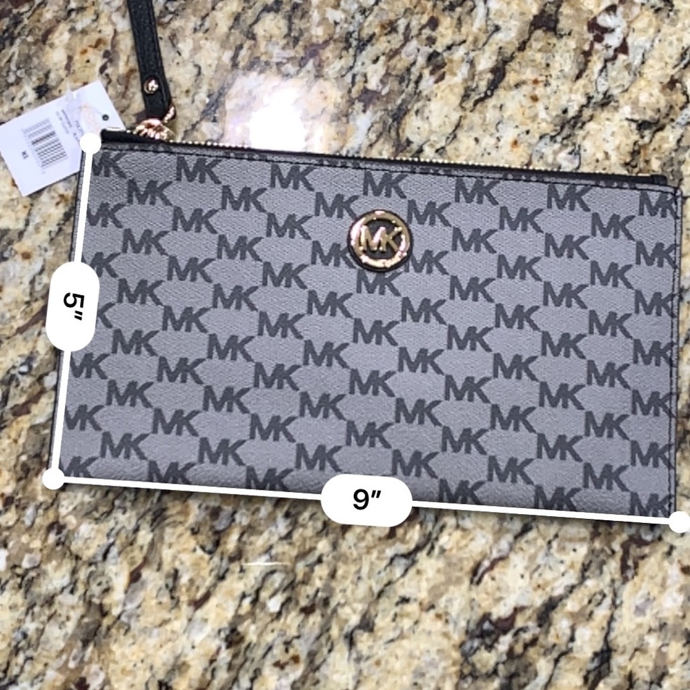 Mickael Kors Fulton Grey Black Zip Clutch Wristlet - Picture 8 of 9